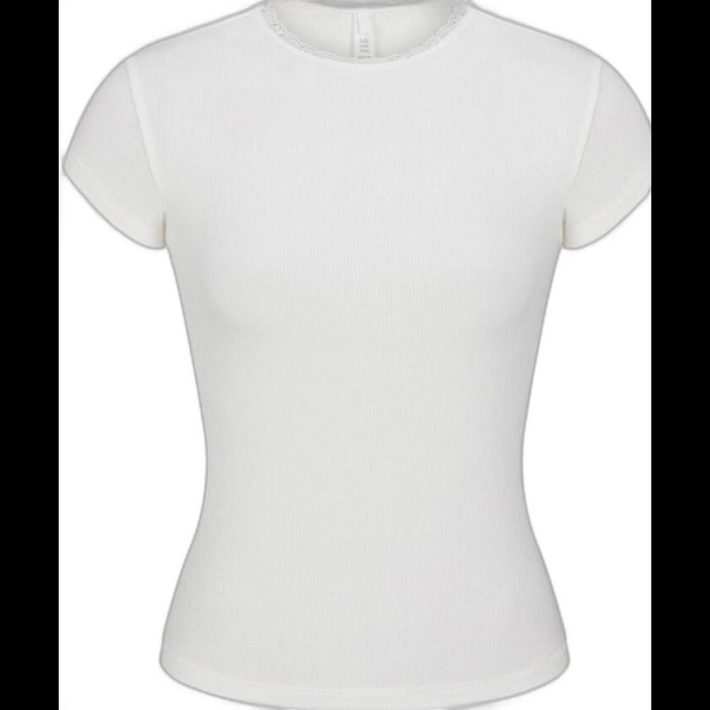 Skims Soft Lounge Lace T-shirt